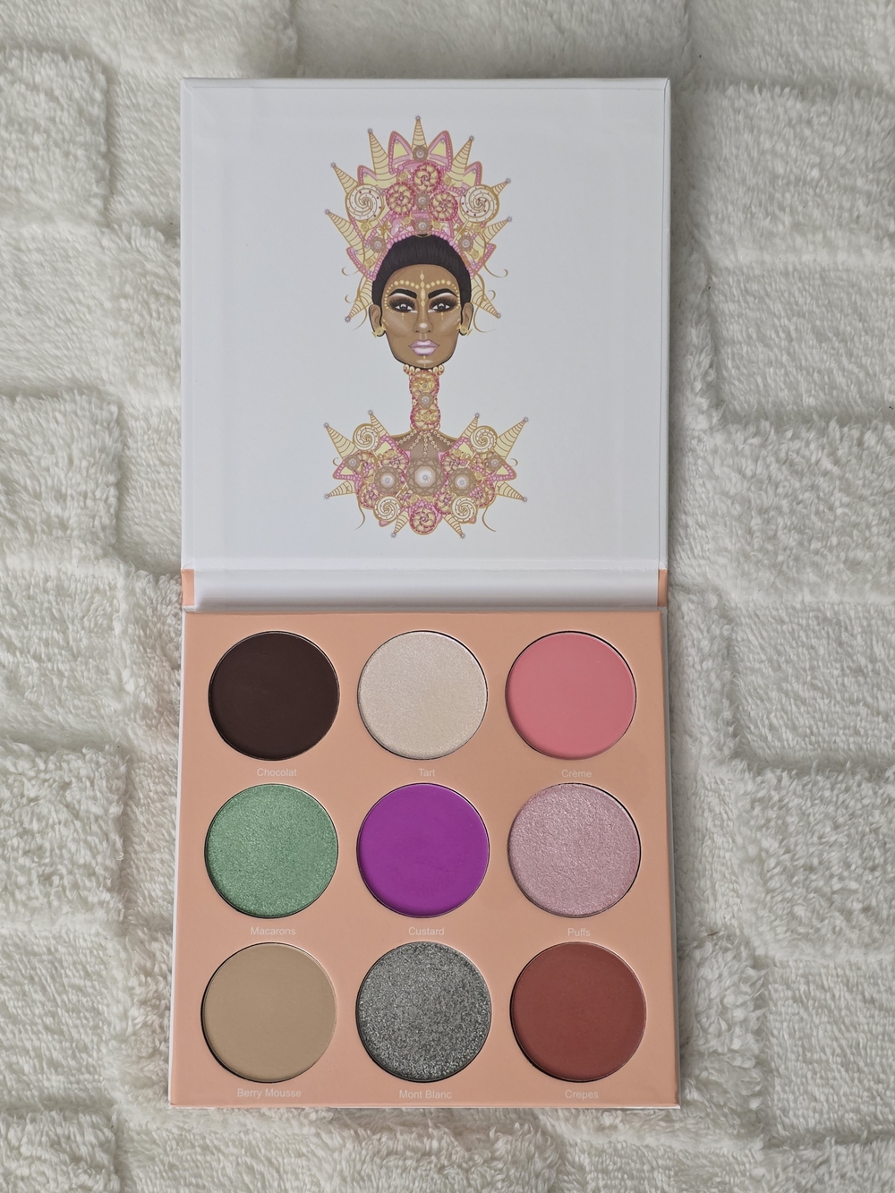 JUVIA'S PLACE THE DOUCE PRESSED POWDER EYESHADOW PALETTE NWOB
